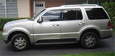 2004 Lincoln Aviator 
