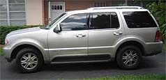 2004 Lincoln Aviator 