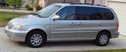 2005 Kia Sedona 