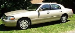 2005 Lincoln Town Car 